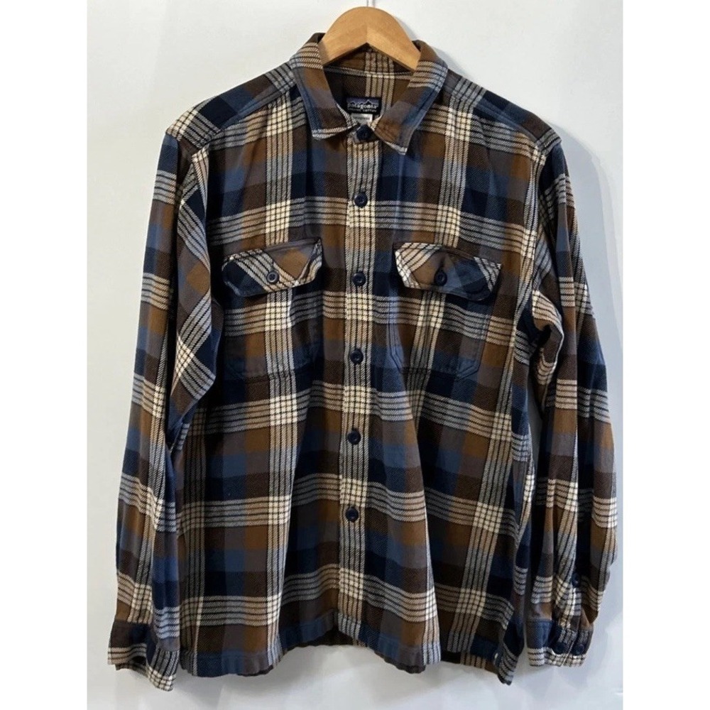 Patagonia Men's Fjord Flannel Long Sleeve Button-Up Shirt #53945  Sz Large Clean